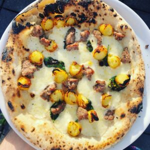 Pizza Crocce met worst